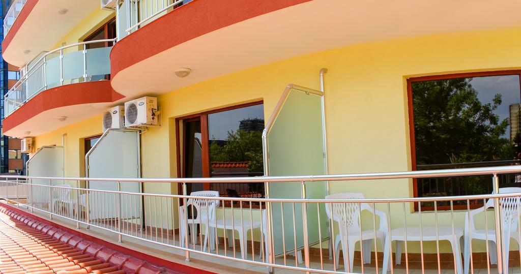 Hostel Malibu Sunny Beach Eksteriør billede